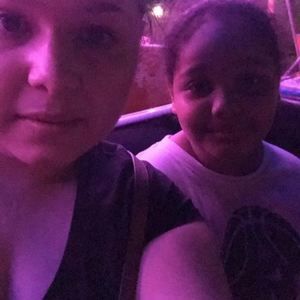 Meet your Posher, Alejandra